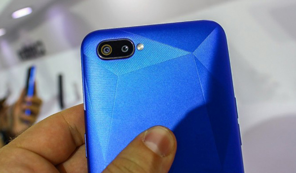 Spesifikasi Realme C2