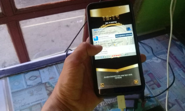 Cara merawat baterai tanam pada hp